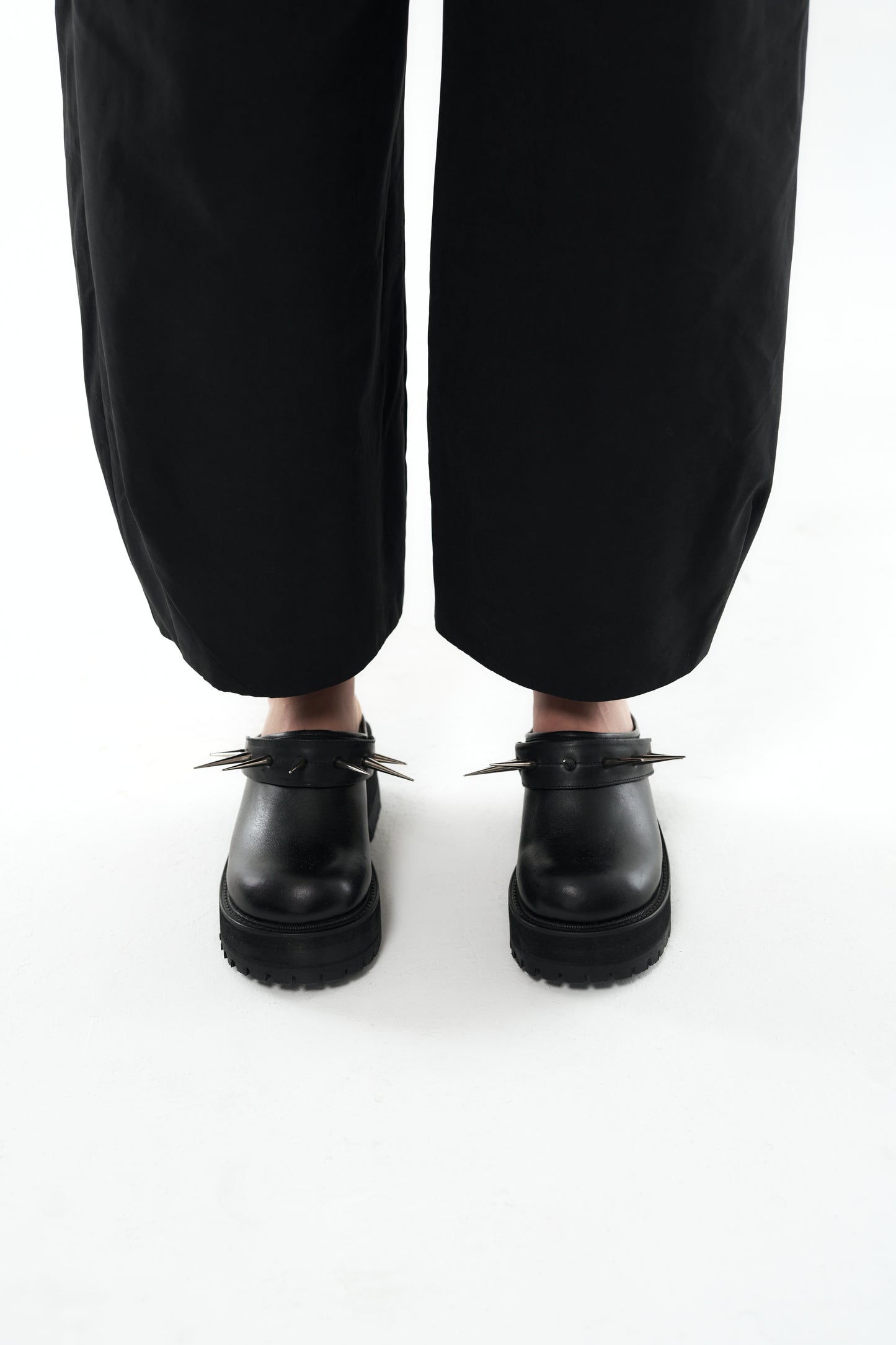 PIERCING BAGGY PANT