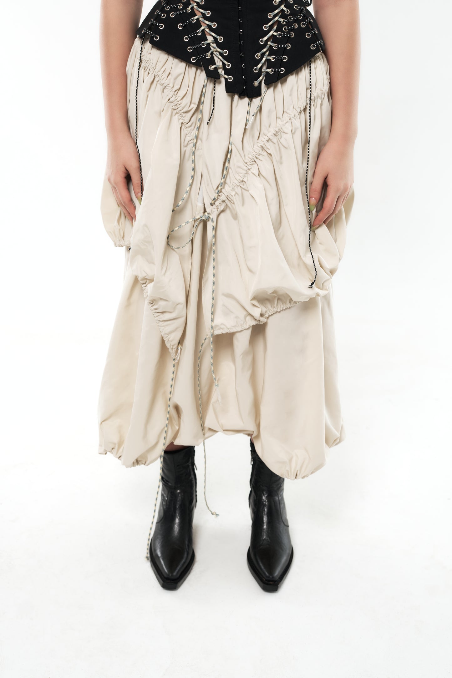 PUFFBALL-MAXI SKIRT
